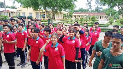Hấp dẫn chương trình “Một ngày làm chiến sĩ”