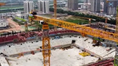 ប្រធាន Evergrande ក្រោមការឃ្លាំមើលរបស់ប៉ូលីស