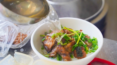 'Strange version' of Bun Cha restaurant in Hanoi praised by Michelin, curious customers looking for the address