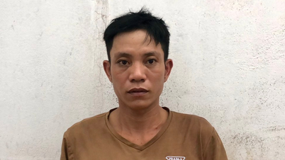 យក​កាំភ្លើង​ទៅ​ដុត​ហាង​តែ​ទឹកដោះគោ​ដែល​ប្រពន្ធ​គាត់​ធ្វើការ។