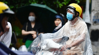 Dự báo thời tiết 22/6/2024: Hà Nội mưa giông, dứt nắng nóng gay gắt