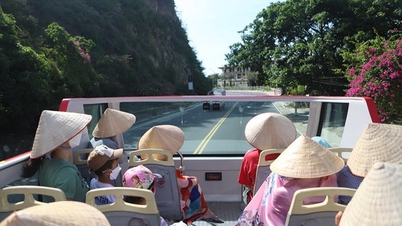 Sắp có xe buýt thoáng nóc chở khách tham quan Nha Trang cả ngày lẫn đêm