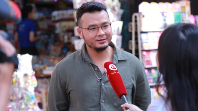 លោក Nguyen Dinh Khoa បានឈ្នះពានរង្វាន់អក្សរសិល្ប៍វ័យក្មេងរបស់សមាគមអ្នកនិពន្ធទីក្រុងហូជីមិញ។