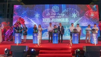 ការ​បើក​កម្មវិធី​សិល្បៈ​ពន្លឺ​អន្តរកម្ម និង​និទាន​រឿង​លើក​ដំបូង