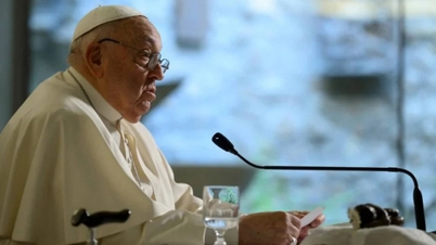 Israel nói Giáo hoàng Francis 'tiêu chuẩn kép' về cuộc chiến ở Gaza