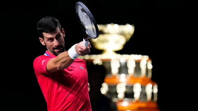 Djokovic phản ứng với cổ động viên Vương Quốc Anh ở Davis Cup