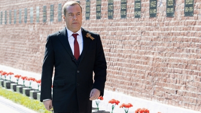 លោក Medvedev ព្រមានអាមេរិក