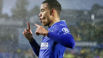 អ្នកគាំទ្រ Man Utd អំពាវនាវឱ្យ Greenwood ត្រលប់មកជំនួស Antony