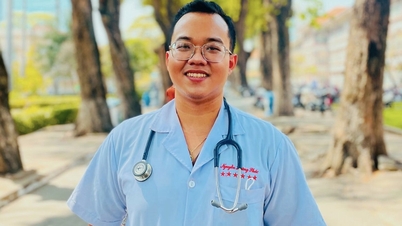 The boy graduated from Medical and Economics schools at the same time.