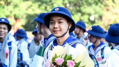 យុវជនទីក្រុងហូជីមិញ ចូលរួមជាមួយកងទ័ពយ៉ាងខ្នះខ្នែង