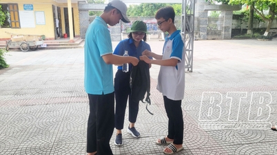 ថៃ ប៊ិញ៖ អ្នក​ស្ម័គ្រ​ចិត្ត​ជិត ១៣០០ នាក់​ចូល​រួម​គាំទ្រ​រដូវ​ប្រឡង​ជុំ​ទី ១