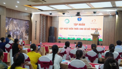 Quảng Bình hỗ trợ chế độ hằng tháng cho nhân viên y tế và cô đỡ thôn, bản