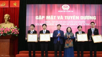 Bộ GD-ĐT tuyên dương học sinh đoạt giải các kỳ thi quốc tế