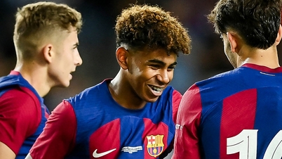 Cầu thủ 16 tuổi giúp Barca hạ Tottenham
