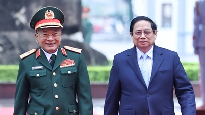 នាយក​រដ្ឋមន្ត្រី៖ កុំ​ទុក​ឱ្យ​ប្រទេស​អសកម្ម ឬ​ភ្ញាក់ផ្អើល​ចំពោះ​យុទ្ធសាស្ត្រ