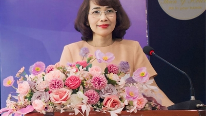 Vụ trưởng Vụ Thư viện khuyên thế hệ trẻ "hãy đọc sách mỗi ngày"
