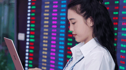Unexpected cash flow into Vietnamese giant stocks, VN-Index breaks out at year-end