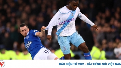 Liverpool នាំមុខក្រុមបាតតារាង
