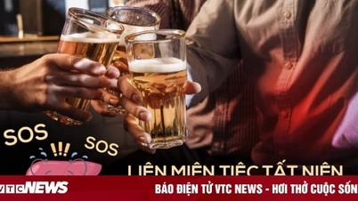 Liên miên tiệc tất niên