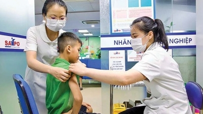Vắc-xin cúm mùa - quà Tết sức khỏe cho người thân, gia đình