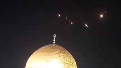 Xung đột Israel và Iran: Theo sát tình hình, bảo vệ an toàn công dân Việt Nam