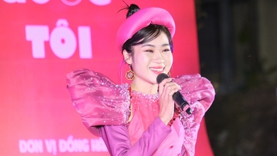 Hà Myo, Rica hát trong Tháng ba biên giới