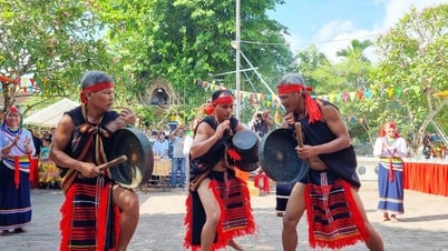 Quang Ngai exploits tourism potential based on traditional cultural values