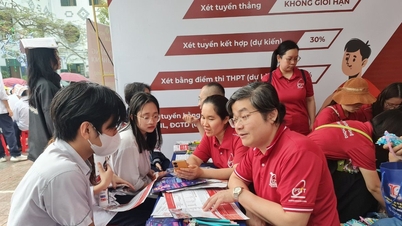 Ngày hội tuyển sinh giúp các bạn trẻ định hướng tương lai