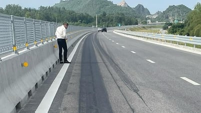 Cao tốc Nghi Sơn - Diễn Châu nghi bị đổ hóa chất