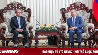 ថ្នាក់ដឹកនាំឡាវសង្ឃឹមថា VOV នឹងបន្តជួយអភិវឌ្ឍន៍វិស័យវិទ្យុ។