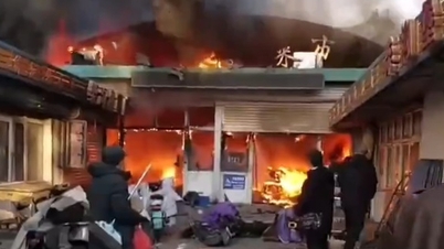 ไฟไหม้ตลาดทางตอนเหนือของจีน คร่าชีวิตผู้คนอย่างน้อย 8 ราย