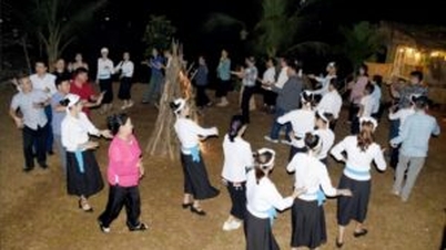Phát triển mô hình du lịch văn hoá dân tộc Thổ Nghệ An nhằm bảo tồn văn hóa và tri thức bản địa