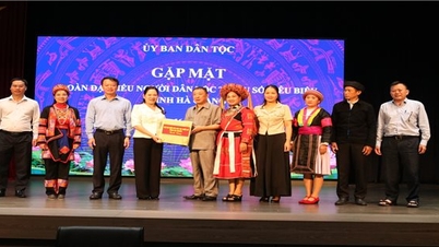 Ủy ban Dân tộc gặp mặt Đoàn đại biểu người DTTS tiêu biểu tỉnh Hà Giang