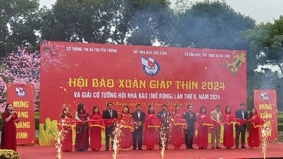 ការបើកមហោស្រពកាសែតនិទាឃរដូវ និងការប្រកួតអុកចិនរបស់សមាគមអ្នកកាសែតខេត្ត Cao Bang ឆ្នាំ 2024