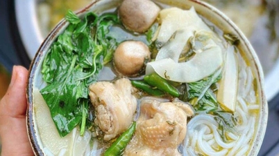 Cách nấu lẩu gà lá é ngon, chuẩn vị tại nhà
