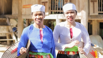 សំលៀកបំពាក់ប្រពៃណីរបស់នារី Muong - Lac Son