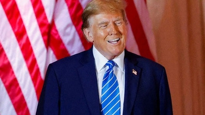 Ông Trump kiếm bộn tiền cho quỹ tranh cử