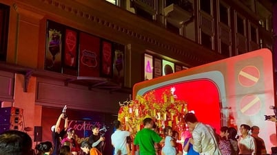 Bustling New Year Festival at Vinhome Grand Park (Thu Duc City)