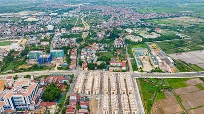 វិនិយោគិន​កំពុង​ចាក់​លុយ​ចូល​ទៅ​ក្នុង​ការ​ទិញ​អចលន​ទ្រព្យ​ដោយ​សារ​ពួក​គេ​បារម្ភ​ថា​គោលនយោបាយ​ជា​បន្តបន្ទាប់​នឹង​ជំរុញ​ឱ្យ​តម្លៃ​អចលនទ្រព្យ​ឡើង​ថ្លៃ។