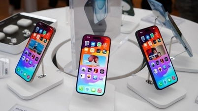 តម្លៃ iPhone 15 Pro Max បន្ត​ធ្លាក់​ចុះ​ក្នុង​ថ្ងៃ​ដែល​ឈាន​ដល់​ថ្ងៃ​តេត