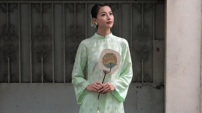 ស្ទីល Green Ao Dai 'នៅលើអាកាស' សម្រាប់រដូវកាល Tet At Ty