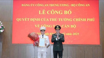 Trao quyết định bổ nhiệm Thiếu tướng Đặng Hồng Đức giữ chức vụ Thứ trưởng Bộ Công an