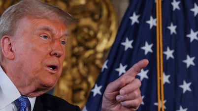 លោក Trump គំរាម​ដាក់​ពន្ធ​ប្រសិនបើ EU មិន​ទិញ​ប្រេង និង​ឧស្ម័ន​បន្ថែម​ទៀត។