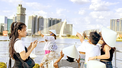 Lễ 30-4 và 1-5: Nhộn nhịp du lịch trong và ngoài nước