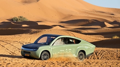 Xe năng lượng mặt trời chạy 1.000 km không cần sạc