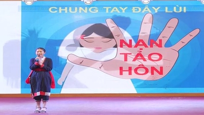 Trường Phổ thông Dân tộc nội trú THCS và THPT huyện Kim Bôi (Hòa Bình): Nói không với tảo hôn và hôn nhân cận huyết thống