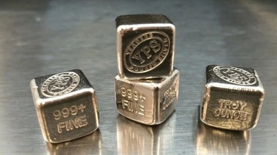 Silver continues to decline for 3 consecutive sessions