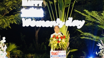 កាសែត Tuoi Tre Thu Do គោរពវិញ្ញាណក្ខន្ធ "ពាក់កណ្តាលនៃពិភពលោក" ថ្ងៃទី 20 ខែតុលា