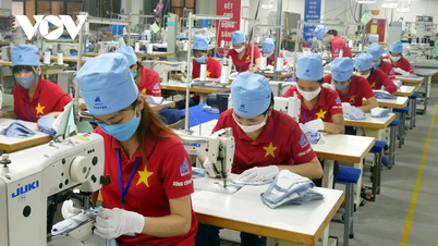 Đơn hàng gia tăng, xuất khẩu dệt may nhiều hy vọng cán đích xuất khẩu 44 tỷ USD