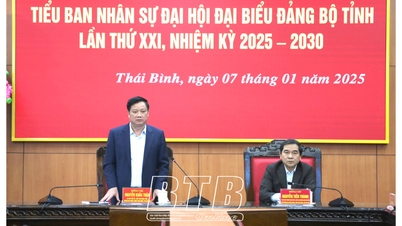 Họp Tiểu ban Nhân sự Đại hội đại biểu Đảng bộ tỉnh lần thứ XXI
